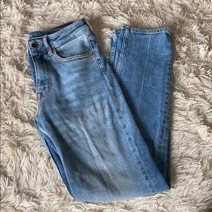 High waisted denim jeans